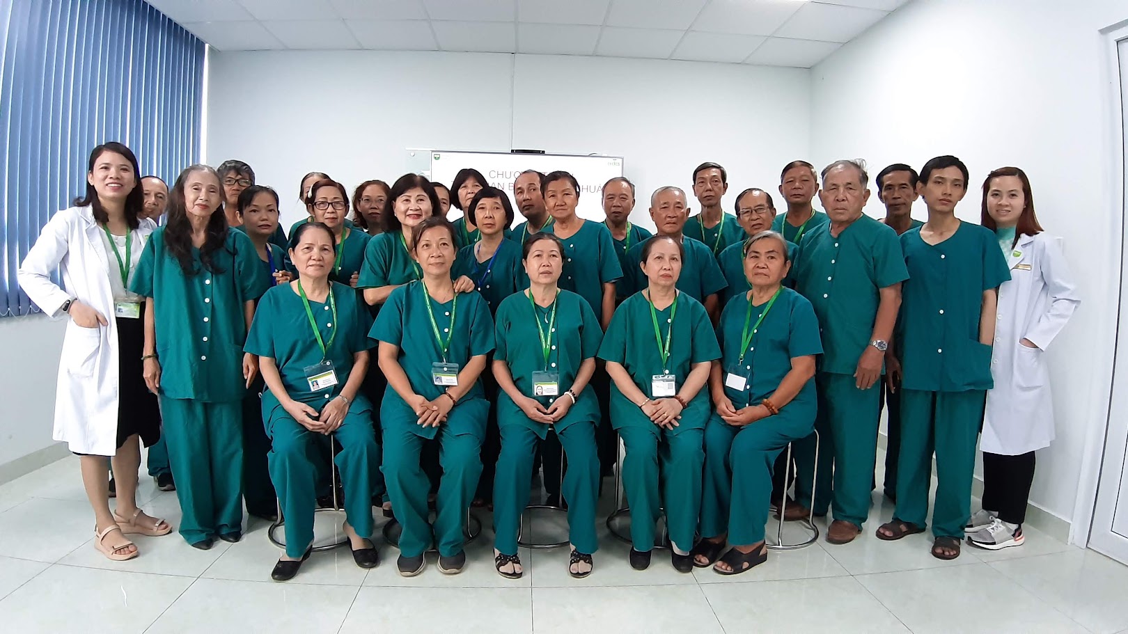 Hình Tập Thể Bệnh Nhân Chuẩn