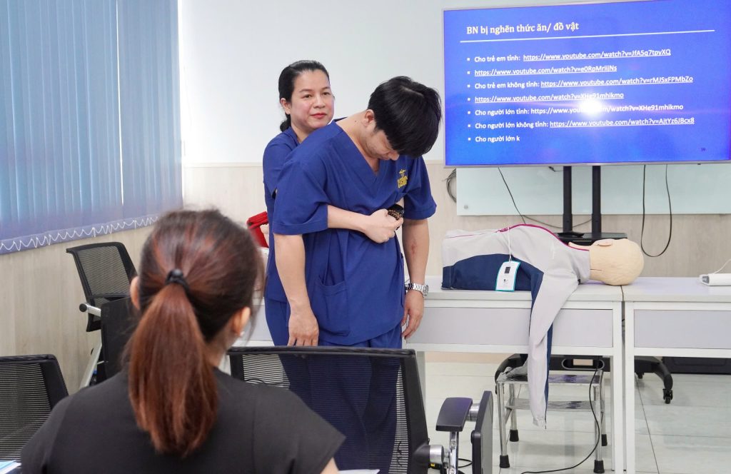 Z6243819760394 8894b2c599bb498738aac4d2f2722df5